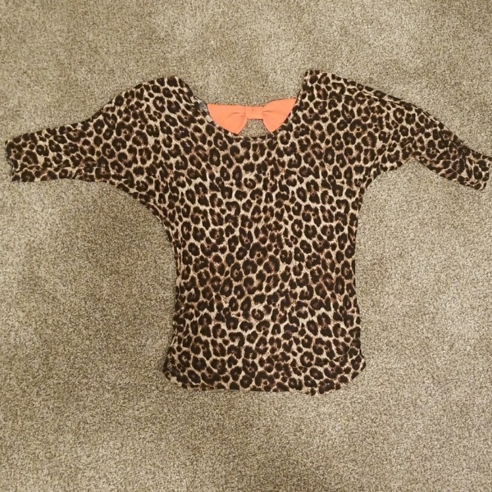 Rue21 leopard print shirt